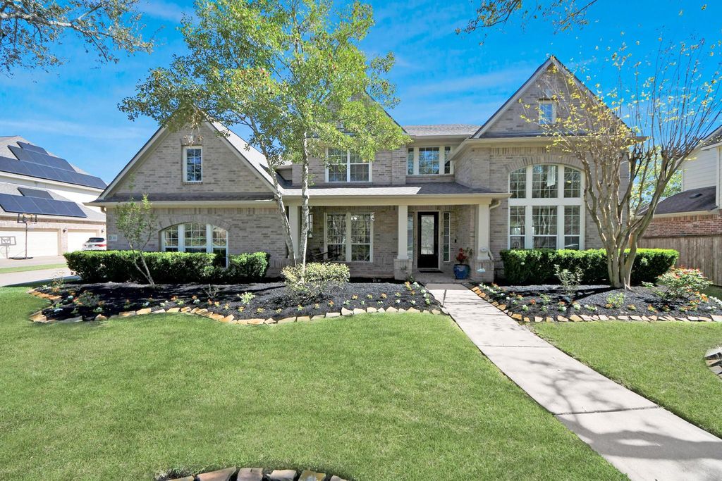 1335 Lake Grayson Drive, Katy, TX 77494