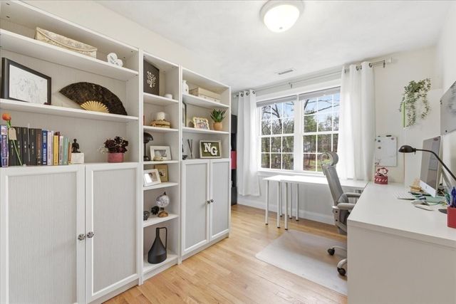 63 Indian Ln, Canton, MA 02021