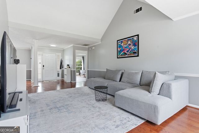 2155 Huntington Hill Trace, Buford, GA 30519