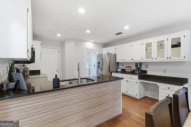 2155 Huntington Hill Trace, Buford, GA 30519