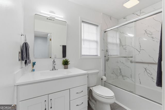 2155 Huntington Hill Trace, Buford, GA 30519