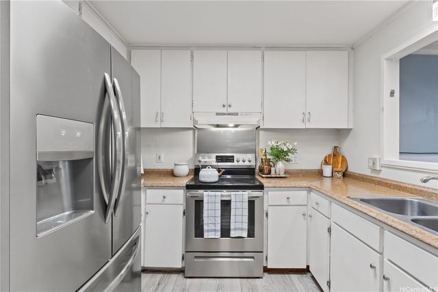 86-901 Moekahi Street, Waianae, HI 96792