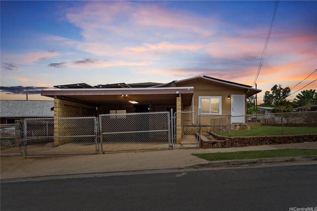 86-901 Moekahi Street, Waianae, HI 96792