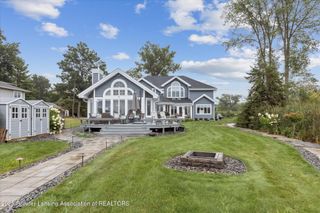 5837 Carlton Street, Haslett, MI 48840