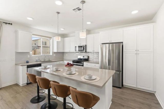 28020 Harvest Court, Valley Center, CA 92082