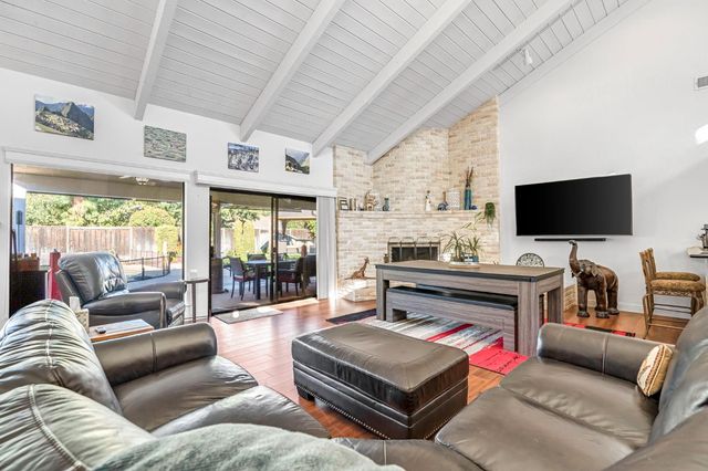 3782 W Locust Ave, Fresno, CA 93711