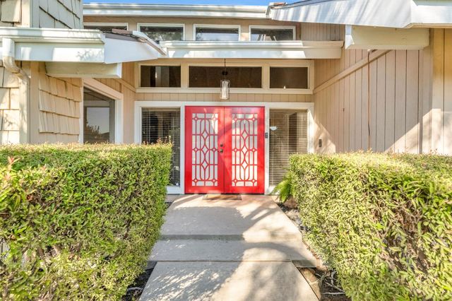 3782 W Locust Ave, Fresno, CA 93711