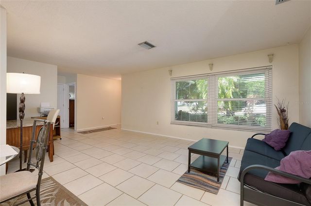 2013 38TH STREET W, Bradenton, FL 34205