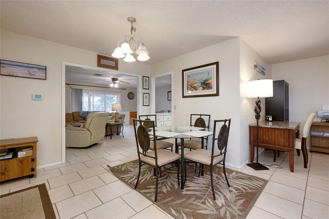 2013 38TH STREET W, Bradenton, FL 34205