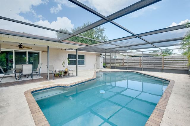 2013 38TH STREET W, Bradenton, FL 34205