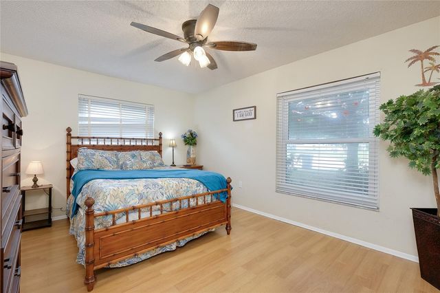 2013 38TH STREET W, Bradenton, FL 34205