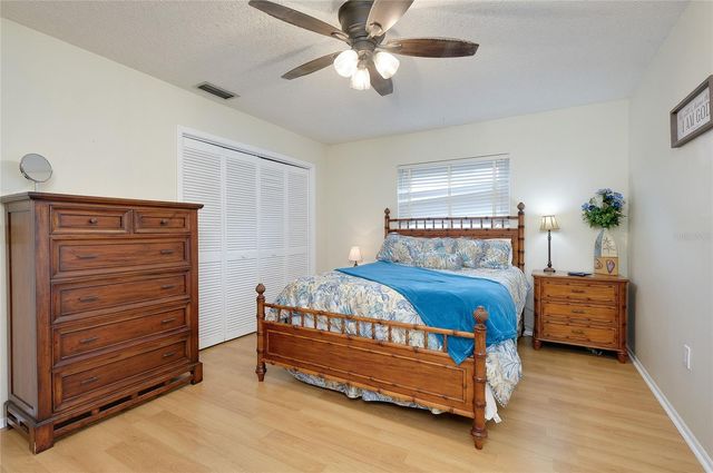 2013 38TH STREET W, Bradenton, FL 34205
