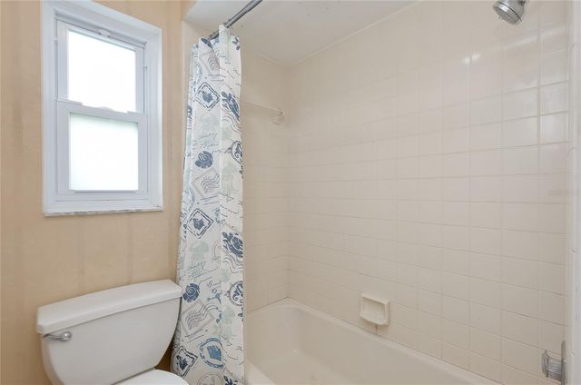 2013 38TH STREET W, Bradenton, FL 34205