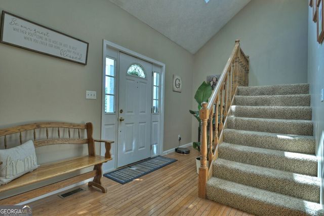 4238 Mobile Road, Mccaysville, GA 30555