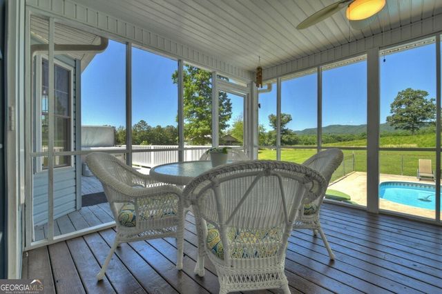 4238 Mobile Road, Mccaysville, GA 30555