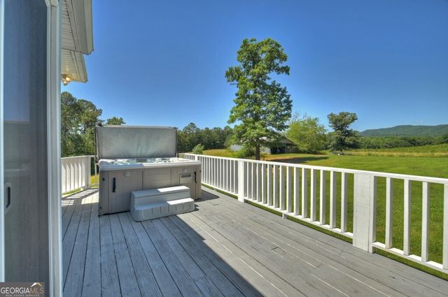 4238 Mobile Road, Mccaysville, GA 30555