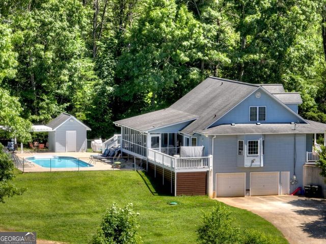 4238 Mobile Road, Mccaysville, GA 30555