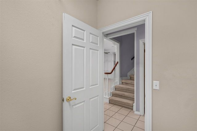 2601 NW Lake Ridge, Lawton, OK 73501