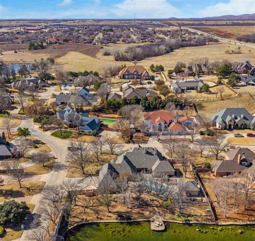 2601 NW Lake Ridge, Lawton, OK 73501