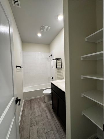 8901 Timber Gulch Circle, Fort Worth, TX 76179
