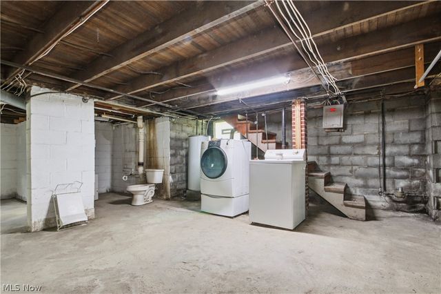 3852 Burkey Road, Austintown, OH 44515