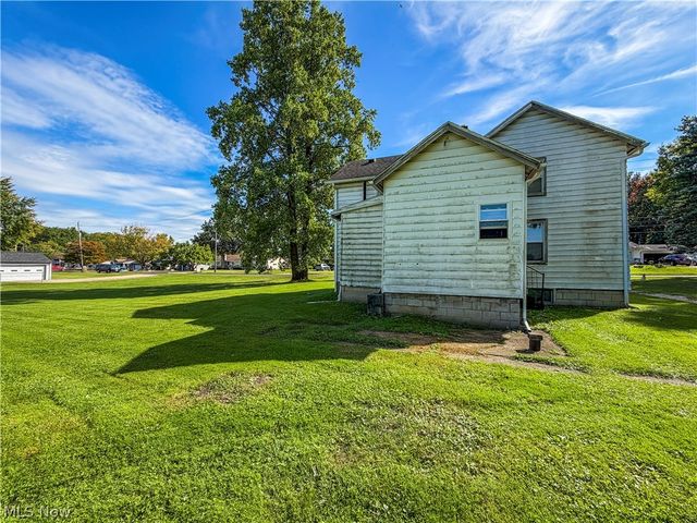 3852 Burkey Road, Austintown, OH 44515