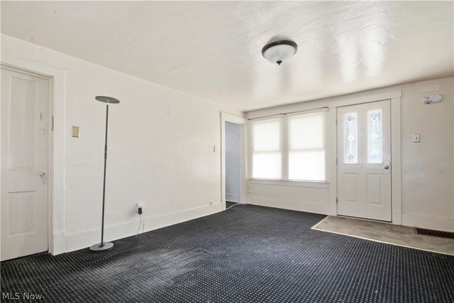 3852 Burkey Road, Austintown, OH 44515