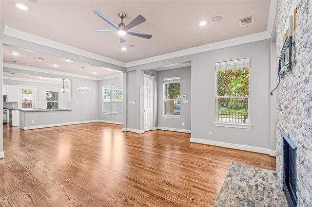 112 White Drive, Bellaire, TX 77401