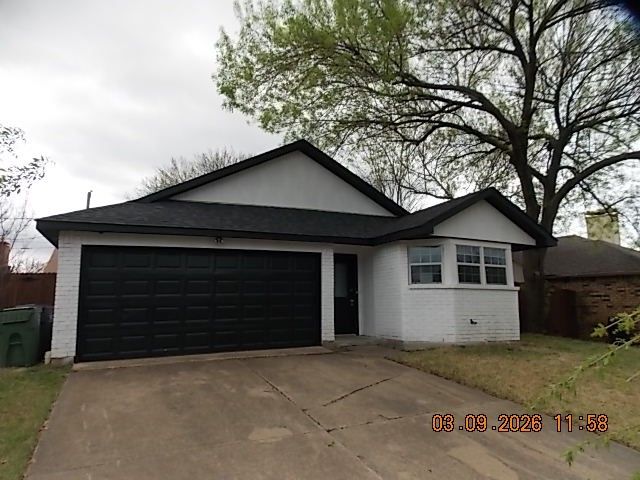 5225 Livermore Drive, Arlington, TX 76017