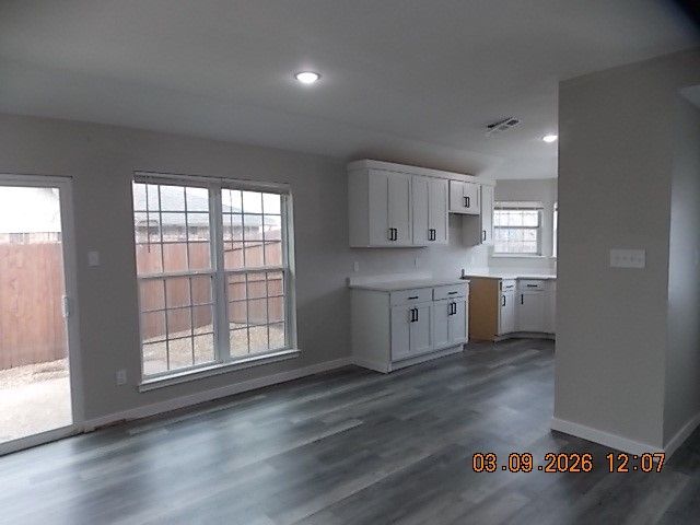 5225 Livermore Drive, Arlington, TX 76017