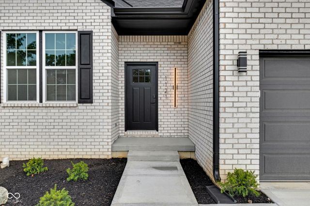 1121 Brookside Court, Avon, IN 46123