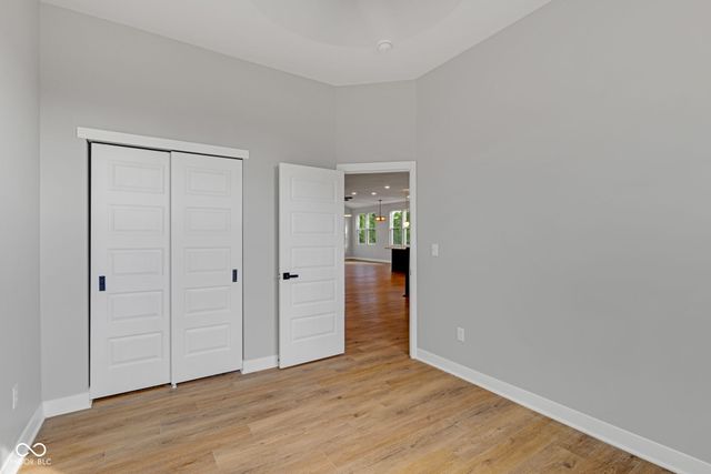 1121 Brookside Court, Avon, IN 46123