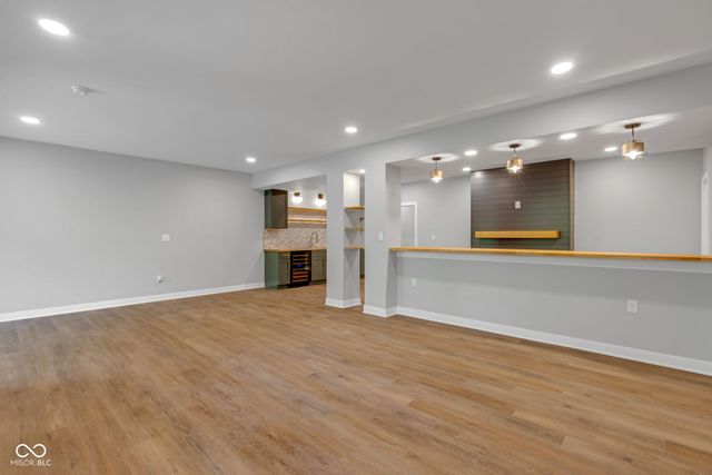 1121 Brookside Court, Avon, IN 46123