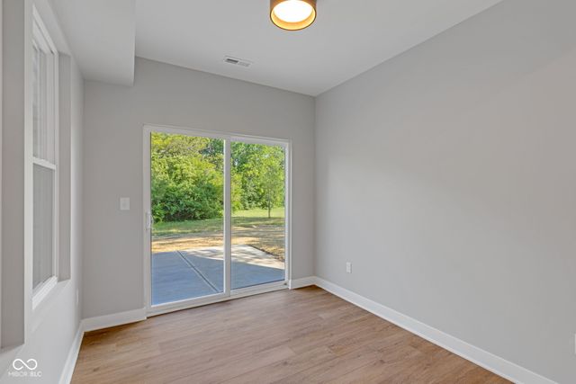 1121 Brookside Court, Avon, IN 46123