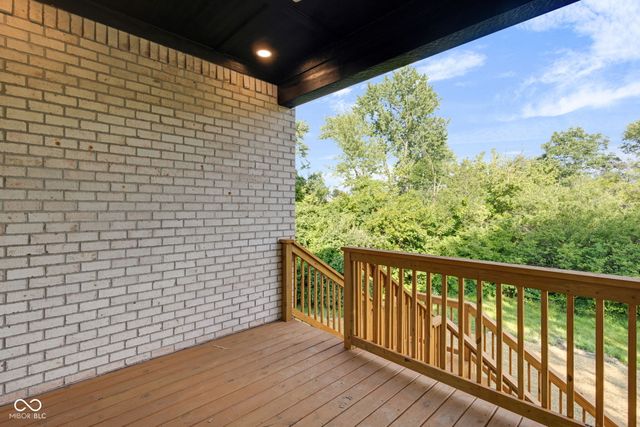 1121 Brookside Court, Avon, IN 46123