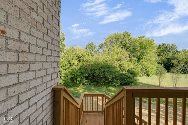 1121 Brookside Court, Avon, IN 46123
