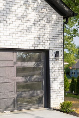 1121 Brookside Court, Avon, IN 46123