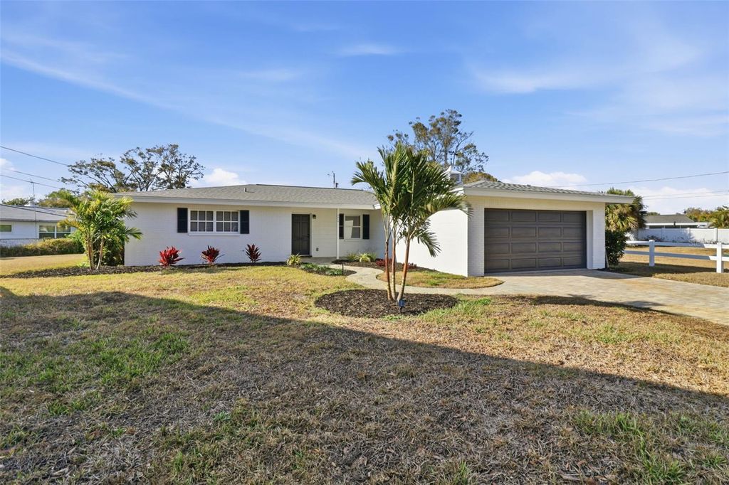 5919 35TH AVENUE N, St Petersburg, FL 33710