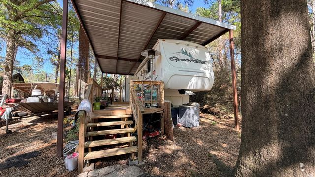 361 Medina Drive, Trinity, TX 75862