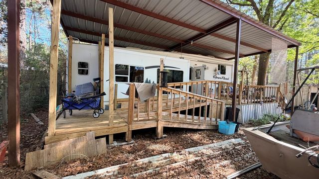 361 Medina Drive, Trinity, TX 75862