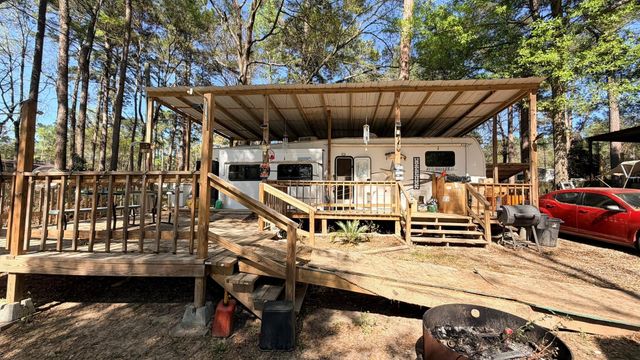 361 Medina Drive, Trinity, TX 75862