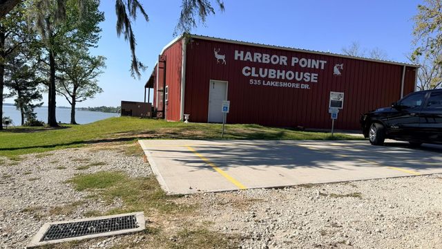 361 Medina Drive, Trinity, TX 75862