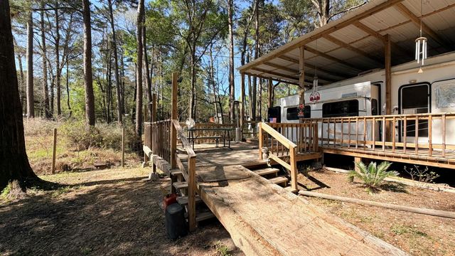 361 Medina Drive, Trinity, TX 75862