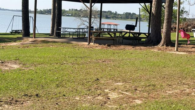 361 Medina Drive, Trinity, TX 75862