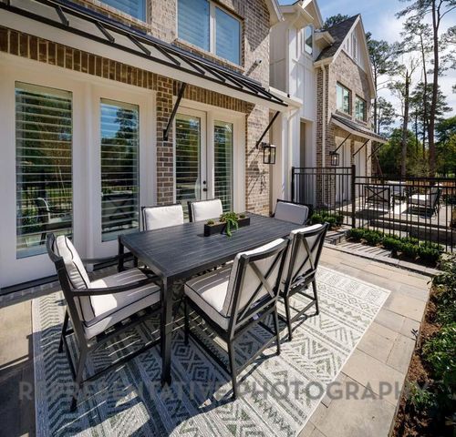 113 Cypress Pond Place, Montgomery, TX 77316