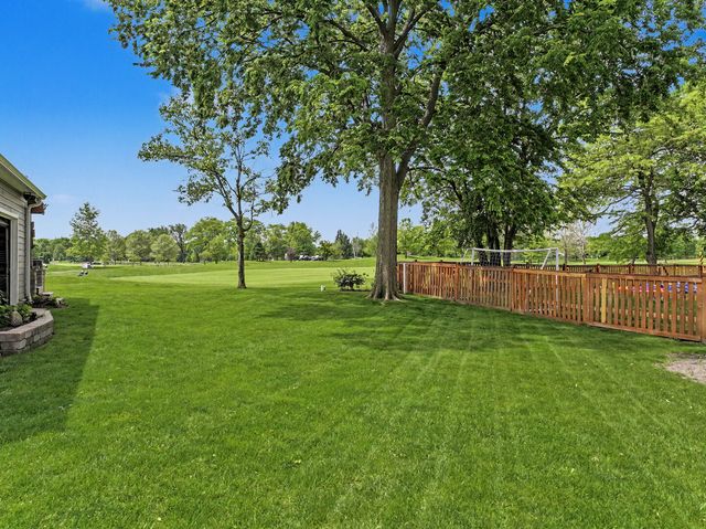 2531 Glenview Road, Glenview, IL 60025