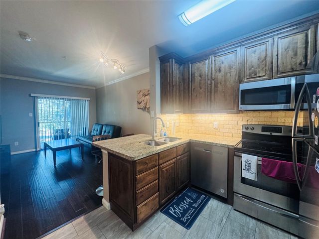 3231 Allen Parkway 1206, Houston, TX 77019