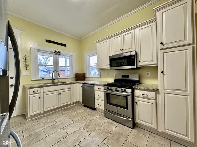 159 W Mitchell Avenue, Martinsville, IN 46151