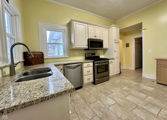 159 W Mitchell Avenue, Martinsville, IN 46151