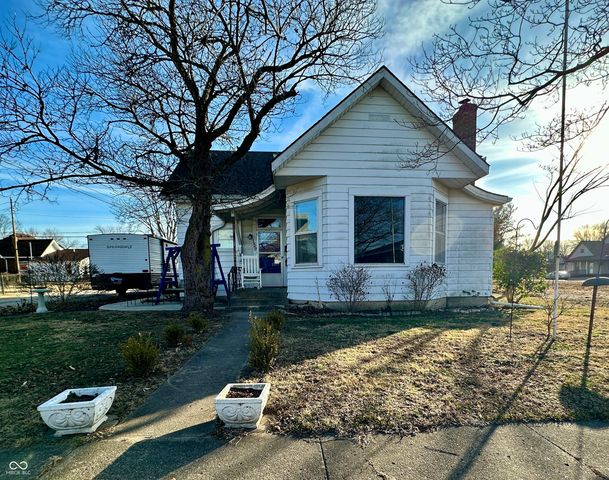 159 W Mitchell Avenue, Martinsville, IN 46151